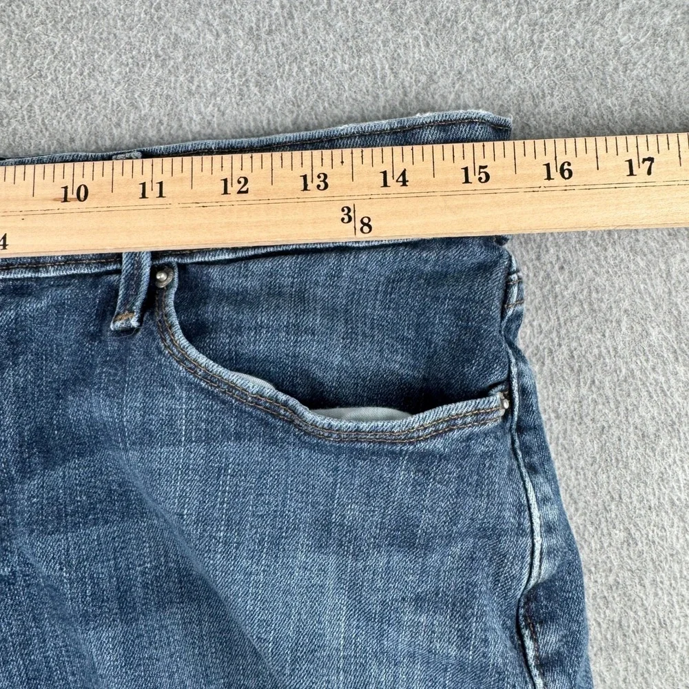 Levi's Jeans Womens 12 525 Perfect Waist Straight Blue Denim 15564-0028